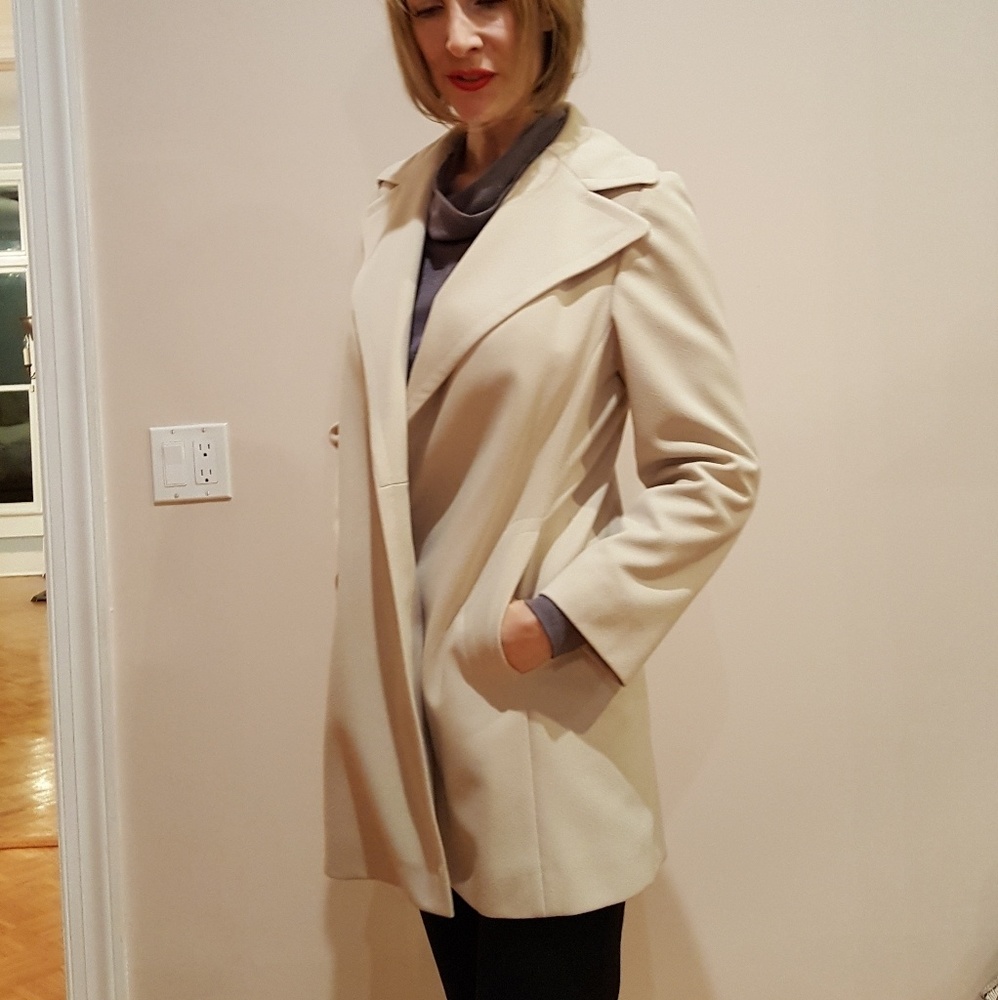 Cream retro vintage blazer
